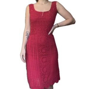 🌺Beautiful Lined Allover Crochet Red Vintage Believe Dress🌺